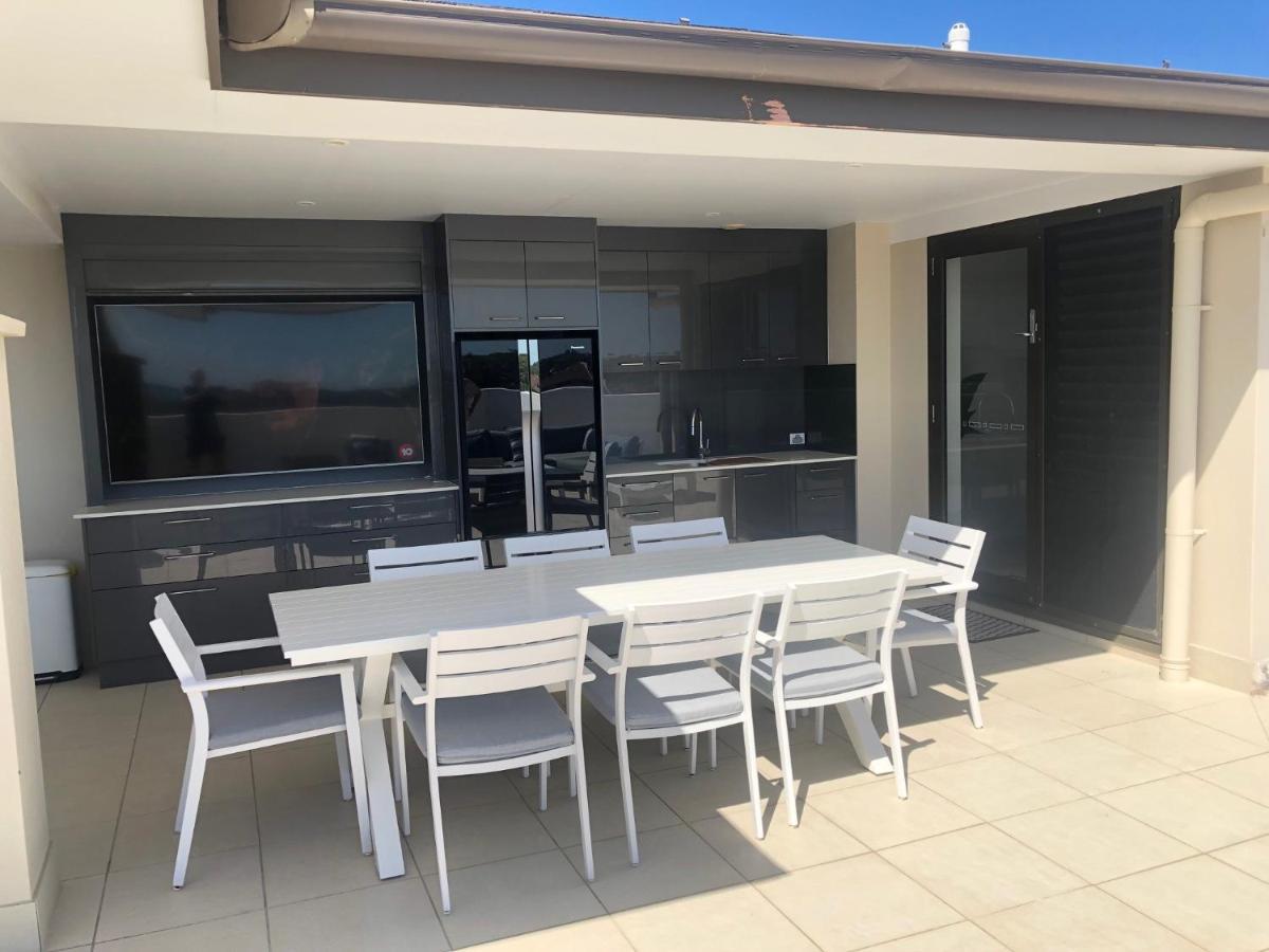 Grand Mercure Allegra Hervey Bay Dış mekan fotoğraf Outdoor kitchen