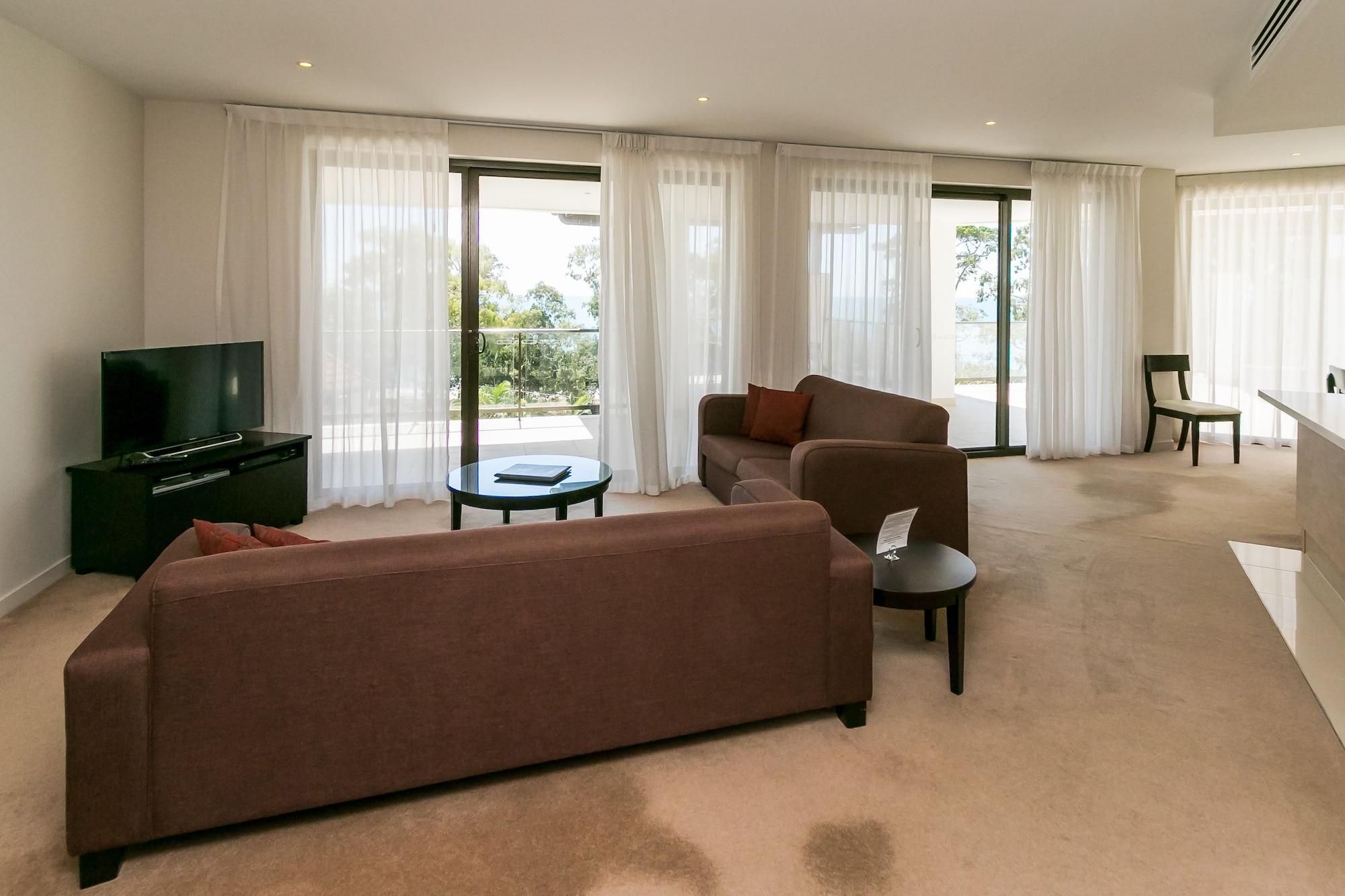 Grand Mercure Allegra Hervey Bay Dış mekan fotoğraf A living room
