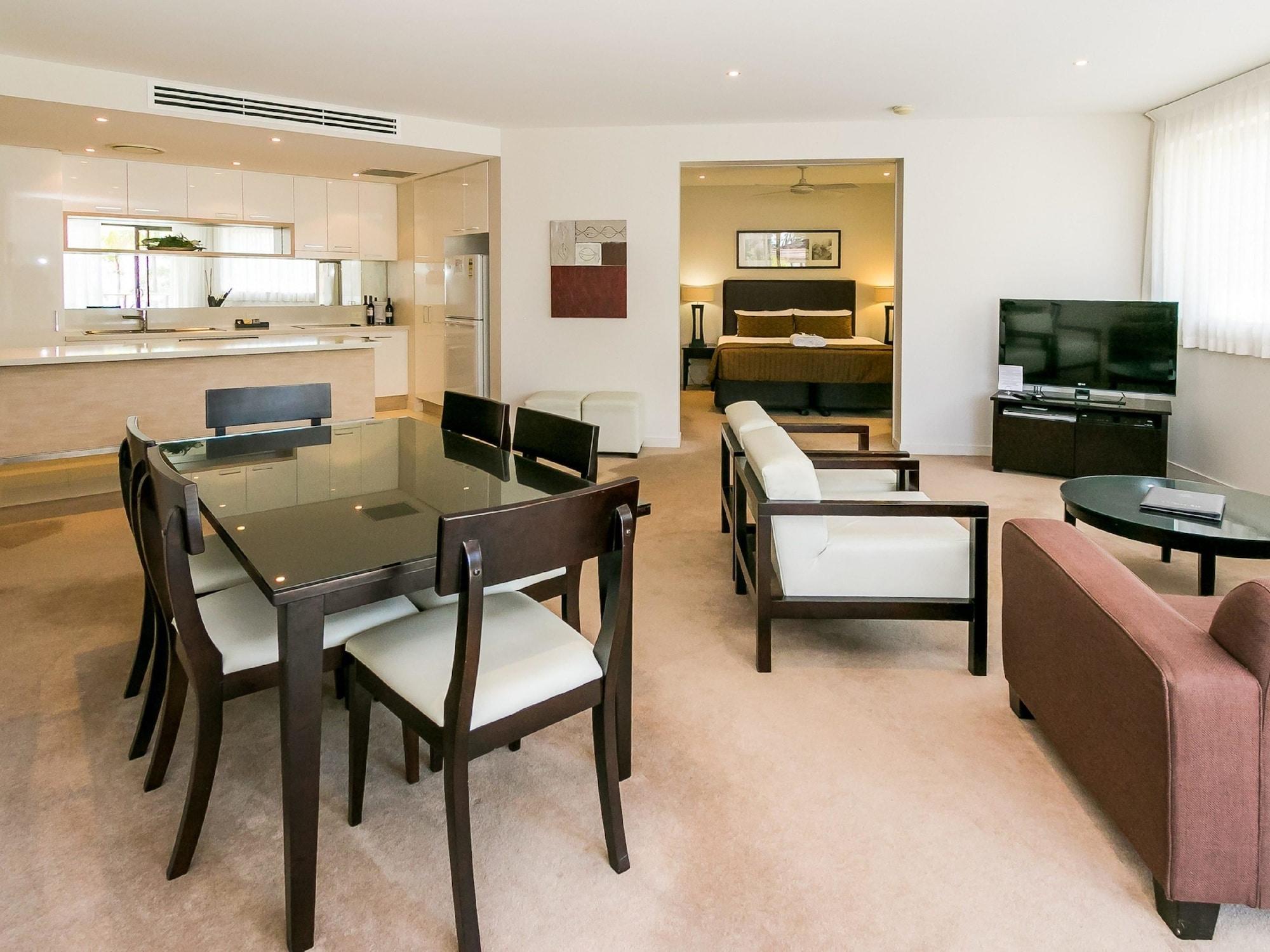 Grand Mercure Allegra Hervey Bay Dış mekan fotoğraf A typical apartment