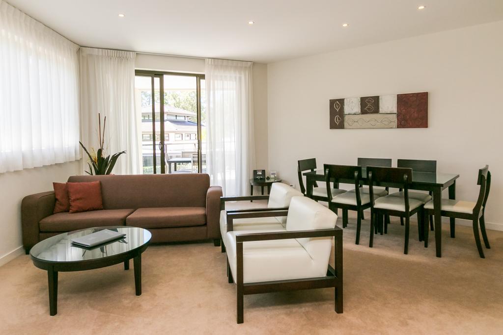 Grand Mercure Allegra Hervey Bay Dış mekan fotoğraf A living room