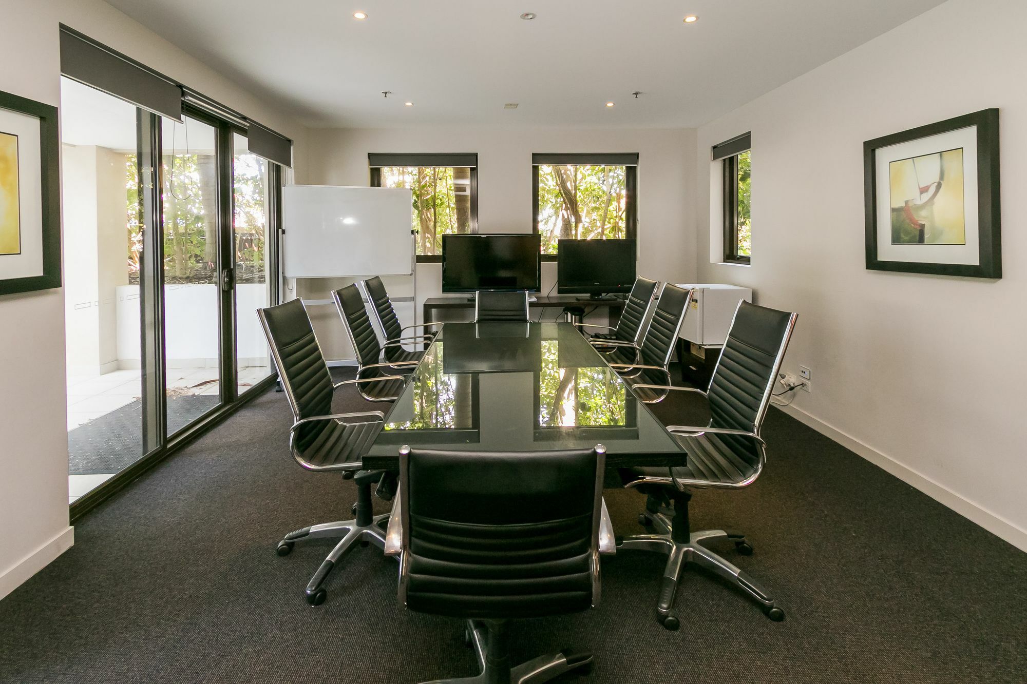 Grand Mercure Allegra Hervey Bay Dış mekan fotoğraf Boardroom at the University of Waikato