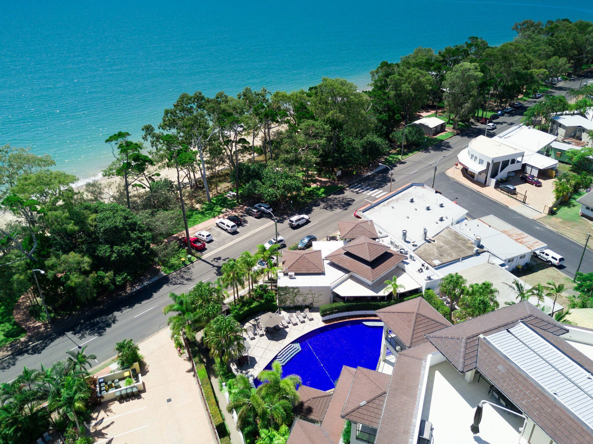 Grand Mercure Allegra Hervey Bay Dış mekan fotoğraf Aerial view of the resort